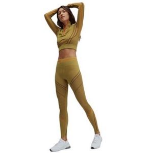 NEW Fabletics High-Waisted Seamless Jacquard Leggings